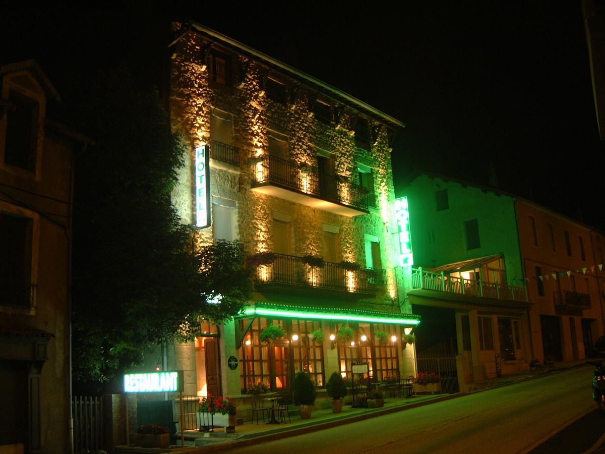 Le Ponant Hotel Pradelles Buitenkant foto